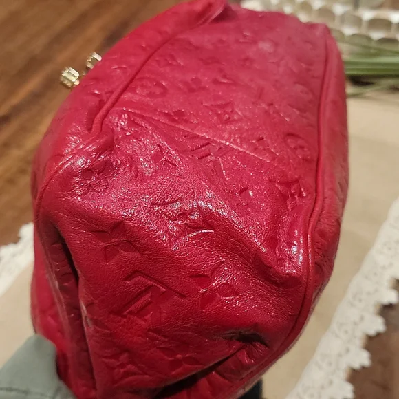 ๐SOLD๐ ๐ฆ ULTRA RARE ๐ฆ LV Maidia Rubel Red bag - Picture 9 of 16